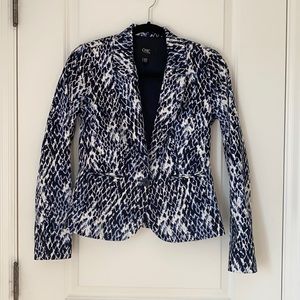 Jacob Navy and White Suit Jacket